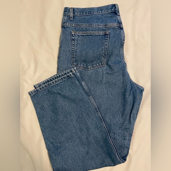 👖 LLBean Women’s Classic Fit Jeans. Straight Leg and 100% Cotton. Size 18 Reg. - Picture 5 of 14